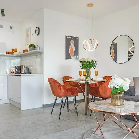 Plaza 301 Z Widokiem Na Morze -perlowa Przystan-holiday Διαμέρισμα *